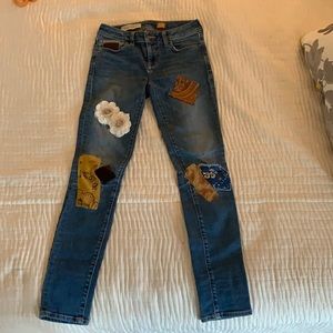 One of a kind hand embellished Pilcro jeans sz 25!